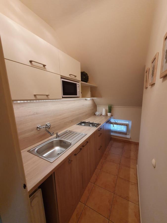 Apartman Ilike Balatonfured Ngoại thất bức ảnh