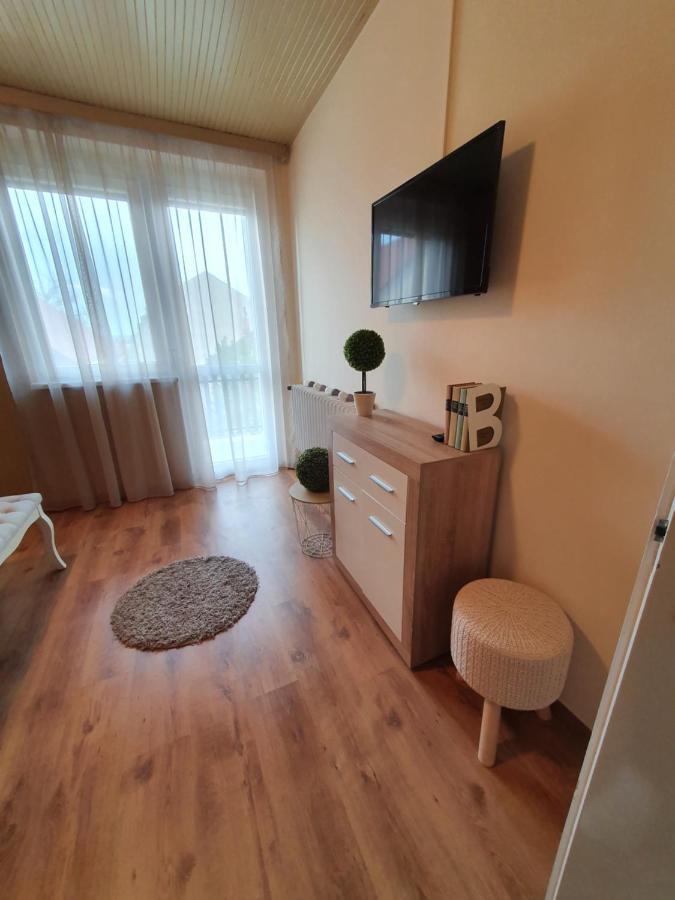 Apartman Ilike Balatonfured Ngoại thất bức ảnh